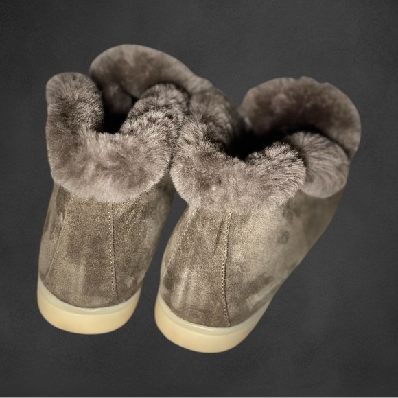 Nila & Nila Suede Shearling Winter mini boot in military green Sz 36 NWOB $225 - Picture 2 of 4